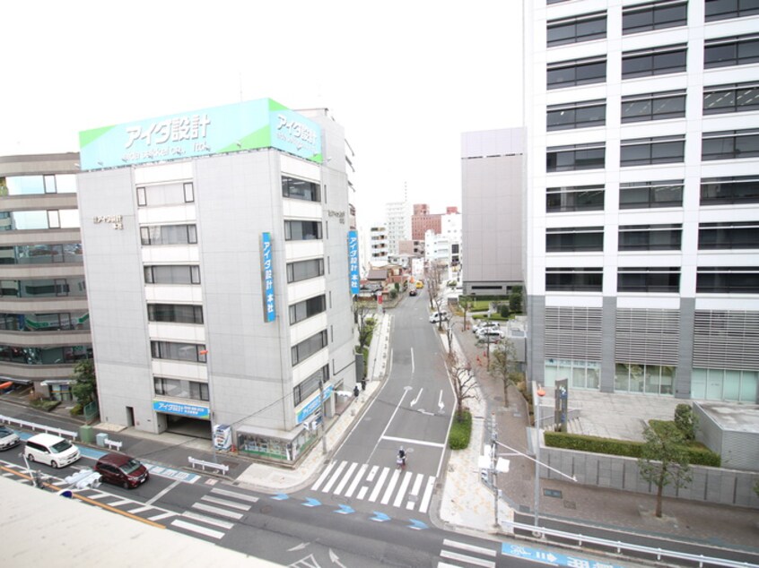 室内からの展望 ＡＸＩＳ桜木町