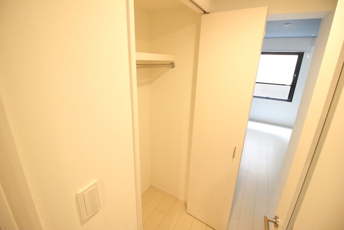 収納 エルファーロ大塚２