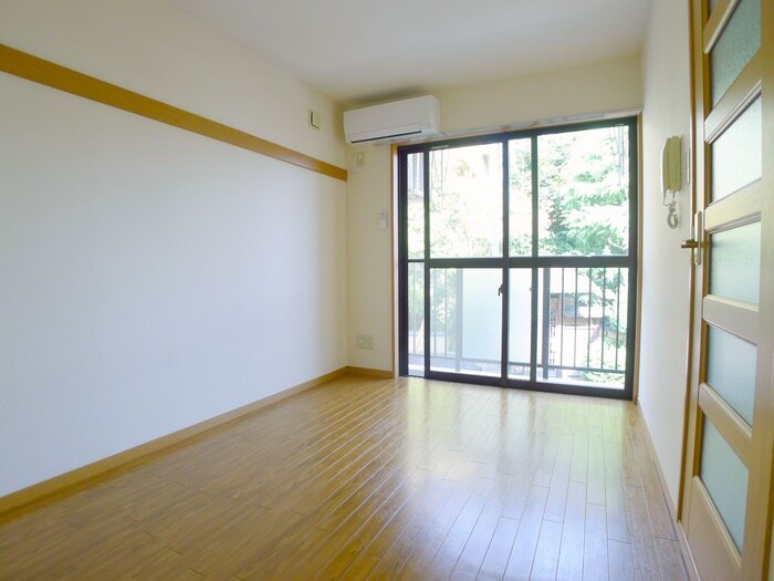 居室 ベルコ－トエザワ