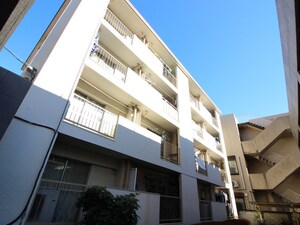 浜野マンション(1F)