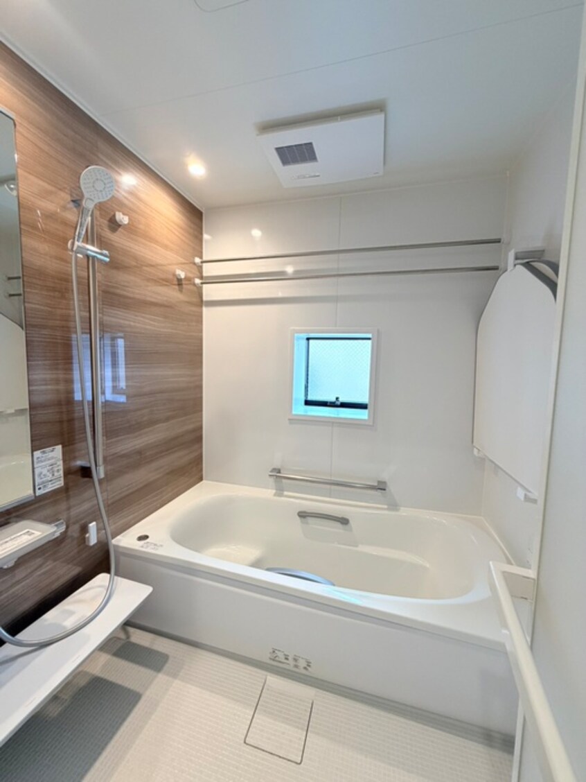 バス／シャワールーム等 MORE　CALDO