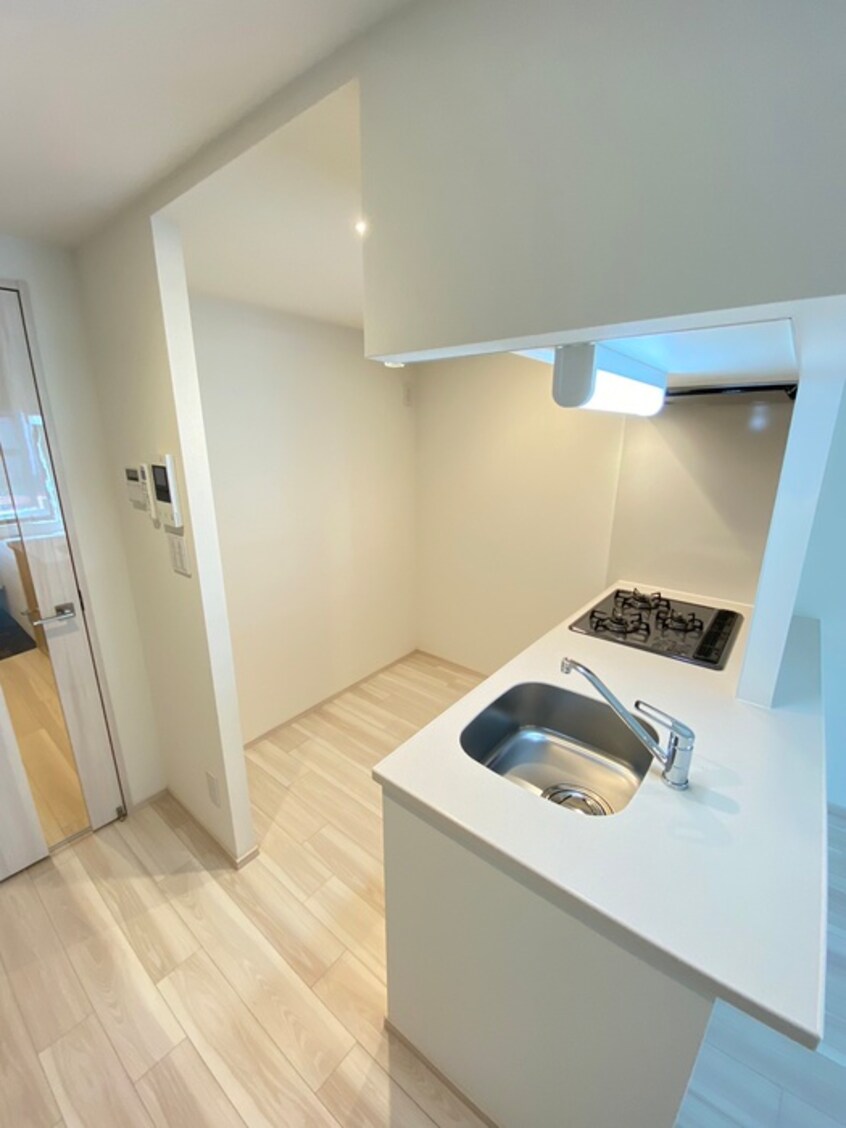 キッチン コンポジット渋谷本町