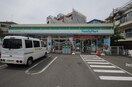 ファミリーマート 六ッ川二丁目店(コンビニ)まで398m レピュ－ト中里