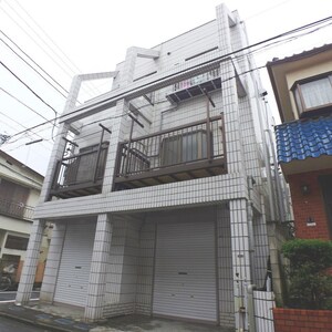 ホワイトビル