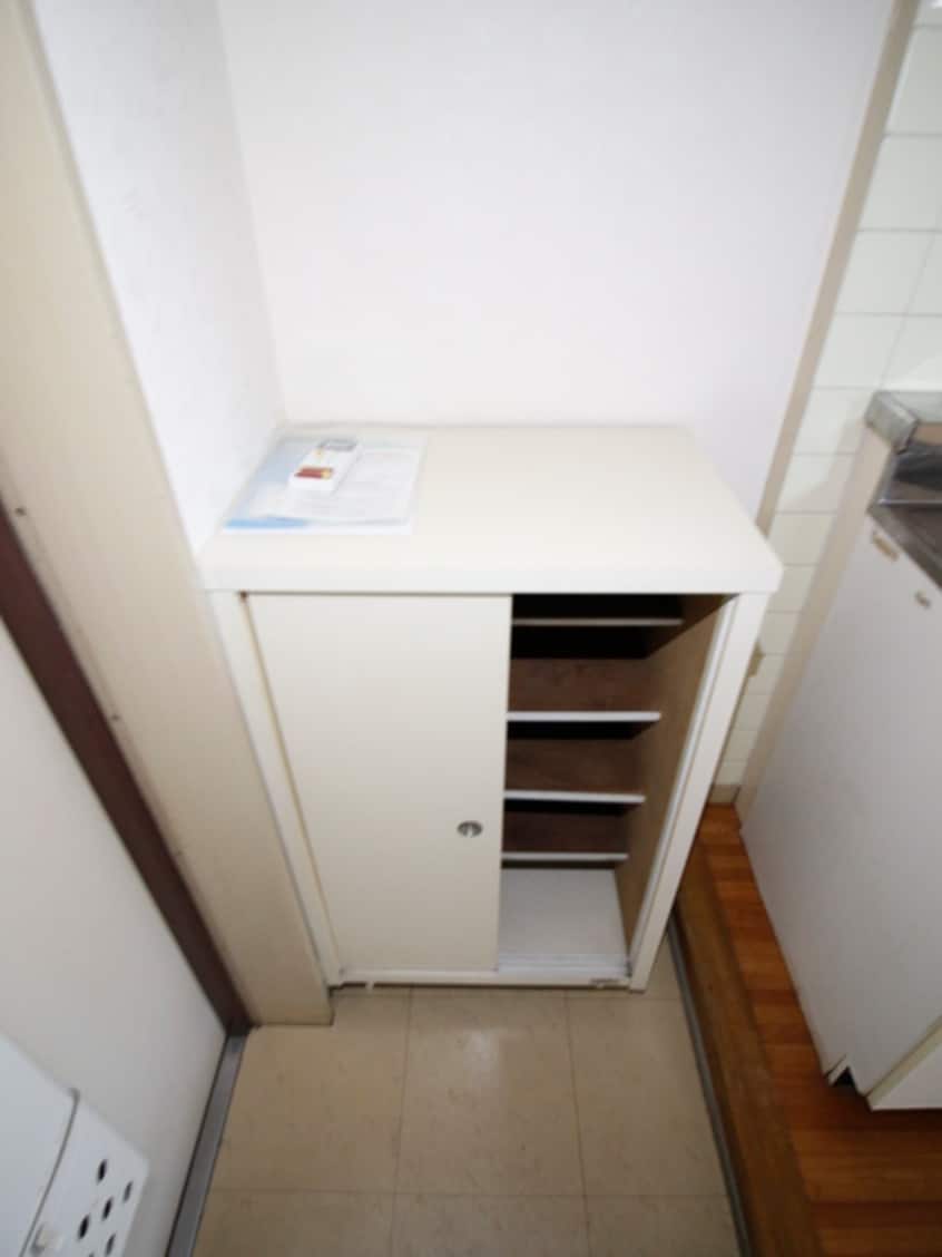 靴箱 リリ－オブザバレ－