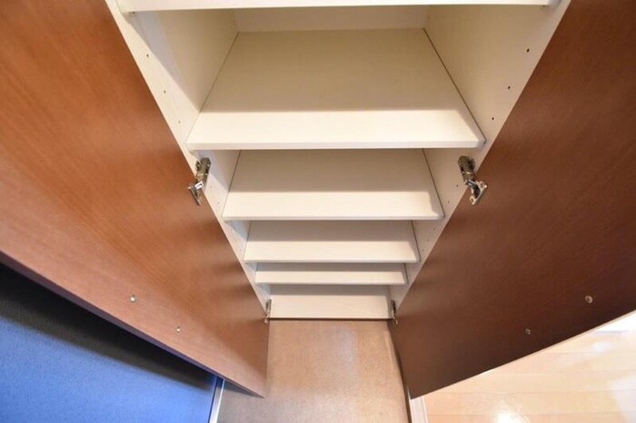 靴箱 アリーチェ高田馬場