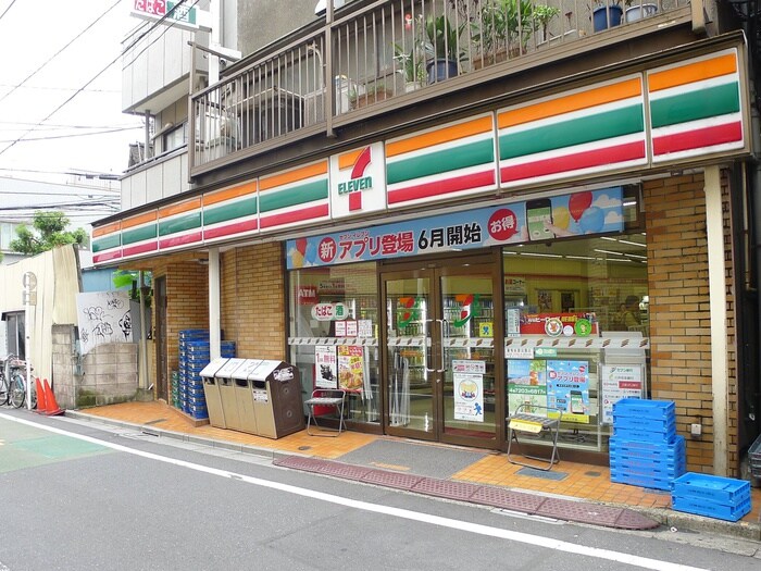セブンイレブン(コンビニ)まで162m アリーチェ高田馬場