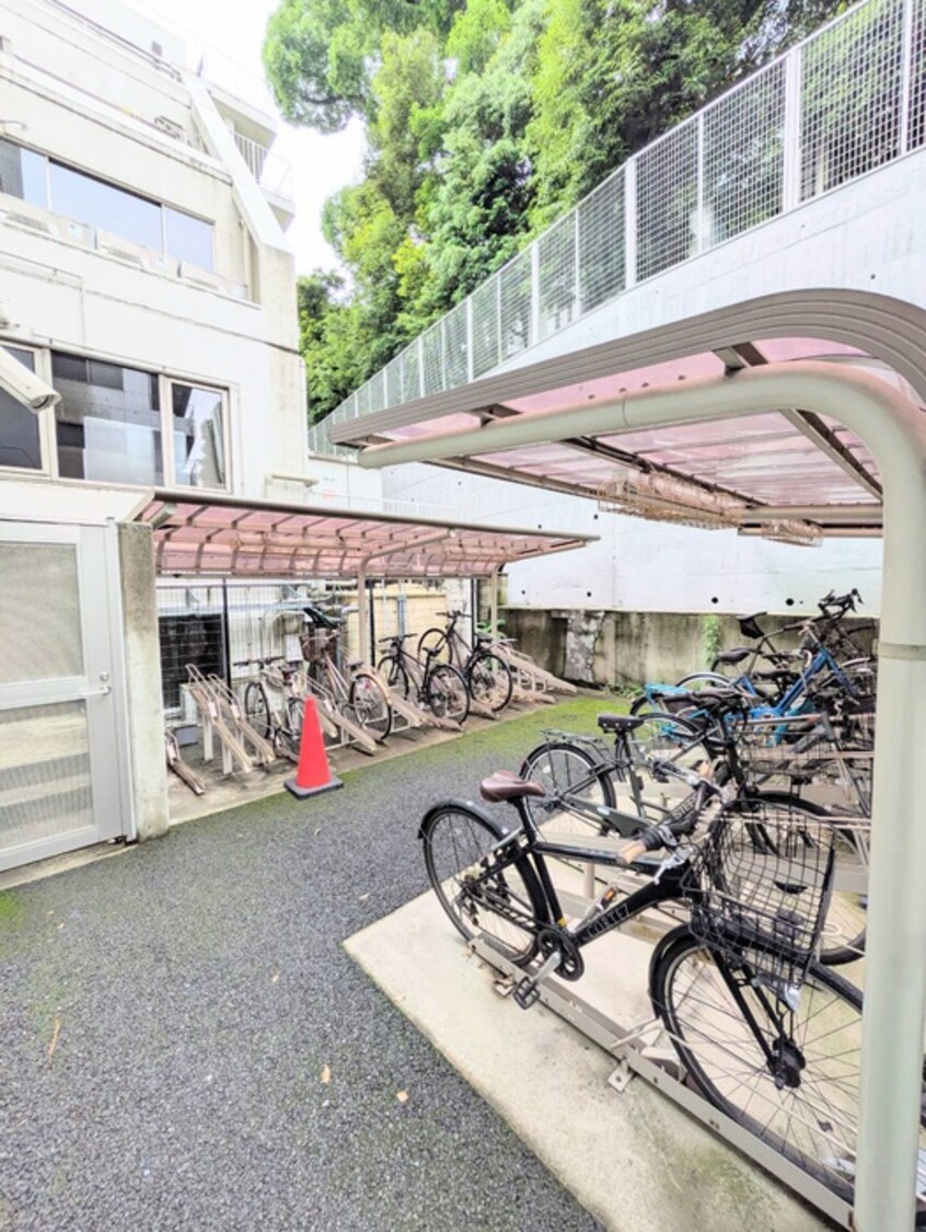 駐輪場 レジディア市ヶ谷Ⅱ