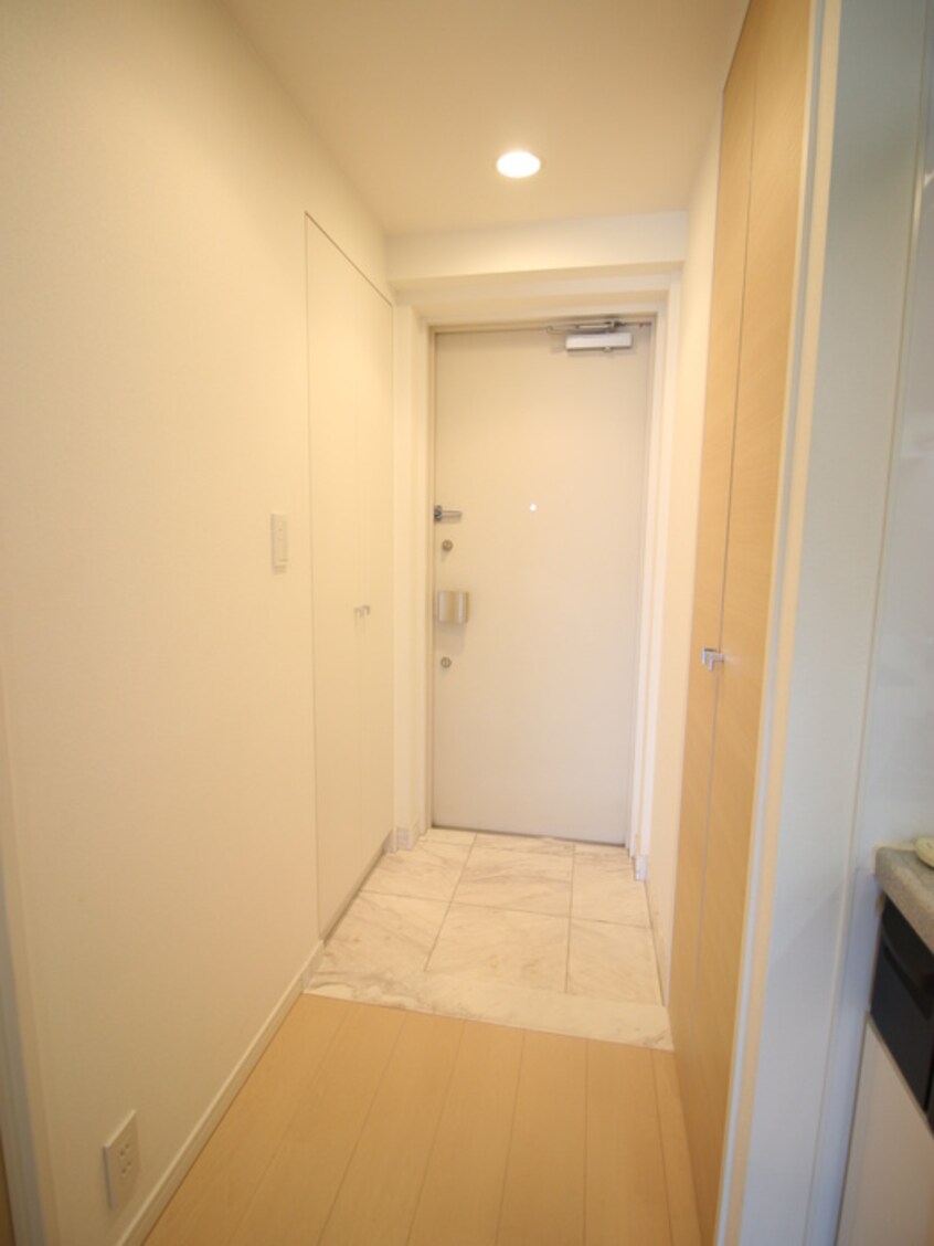 玄関 レジディア市ヶ谷Ⅱ