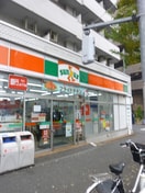 サンクス(コンビニ)まで73m ル－ブル北新宿