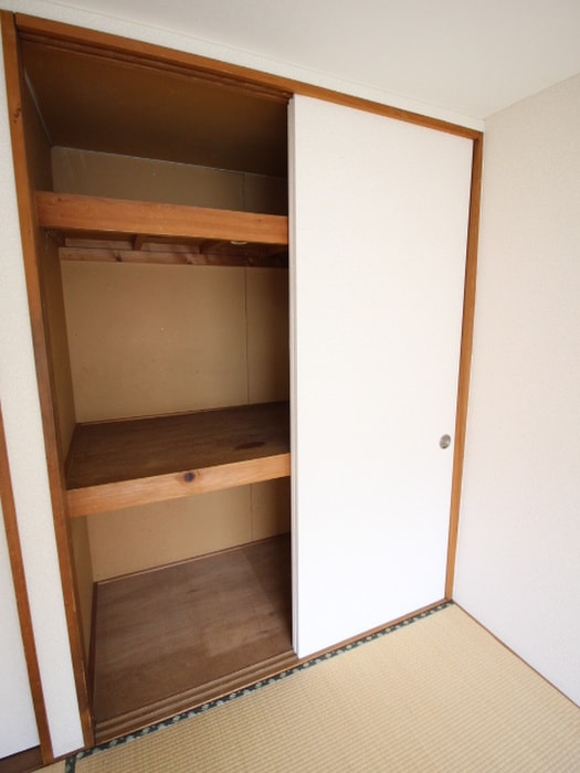 収納 ファミーユ落合