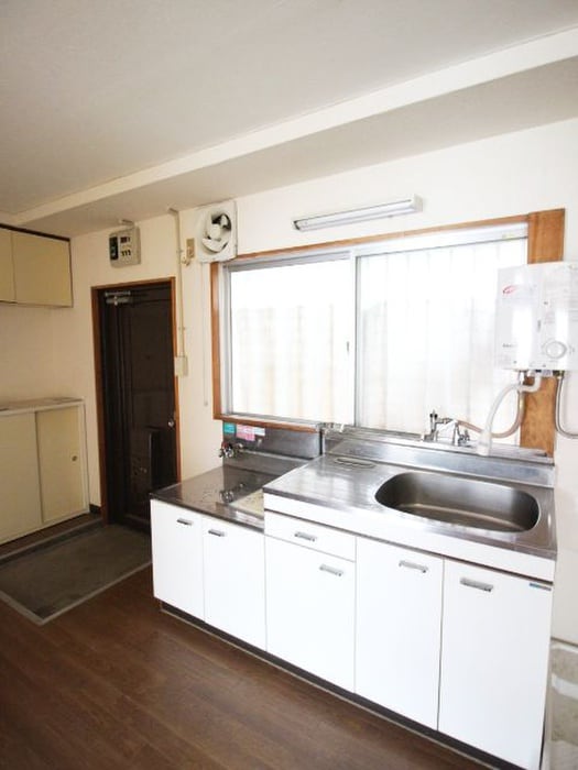 キッチン ファミーユ落合