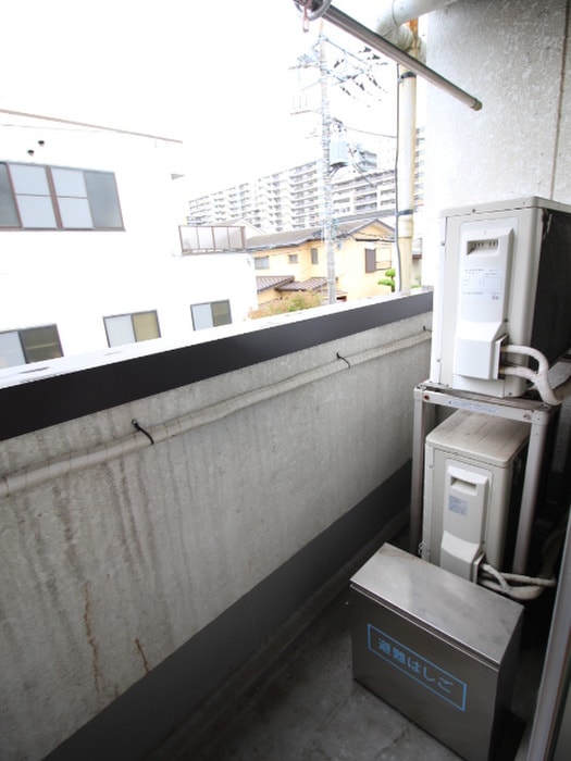 ベランダ・バルコニー ファミーユ落合