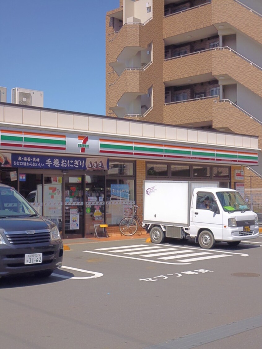 セブンイレブン(コンビニ)まで60m ライフ　ステ－ジ　桜