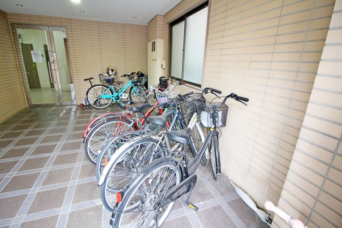 駐輪場 第１０オカダビル