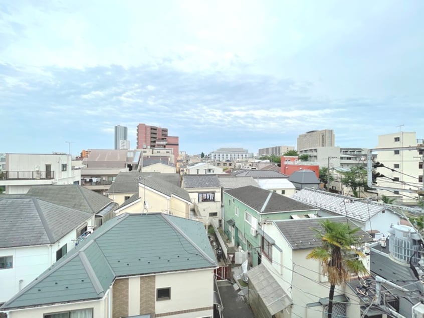 室内からの展望 第１０オカダビル