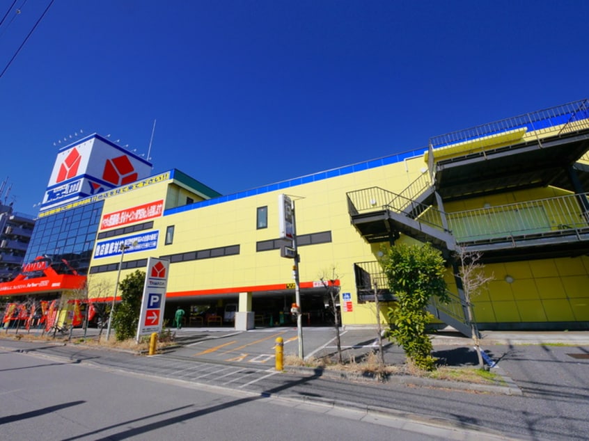 ヤマダ電機(電気量販店/ホームセンター)まで200m グランド－ル