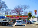 デイリーヤマザキ三鷹井口4丁目店(コンビニ)まで220m ケーブＬｄｅａ