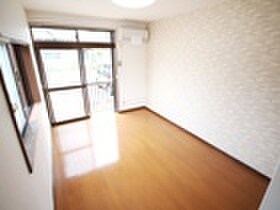 居室 高坂第2コーポ