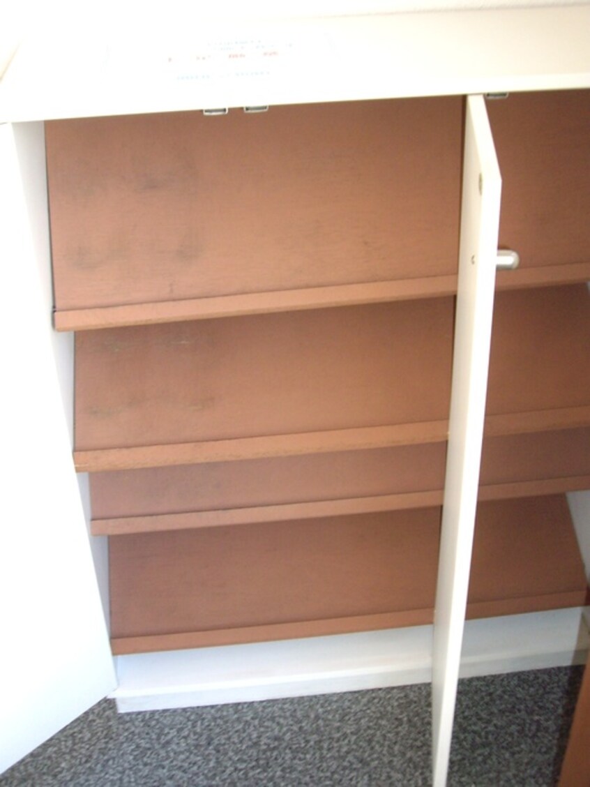 靴箱 柏本ホ－ムズ