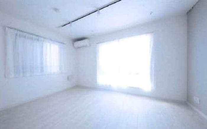 居室 コンフォシード東坂下