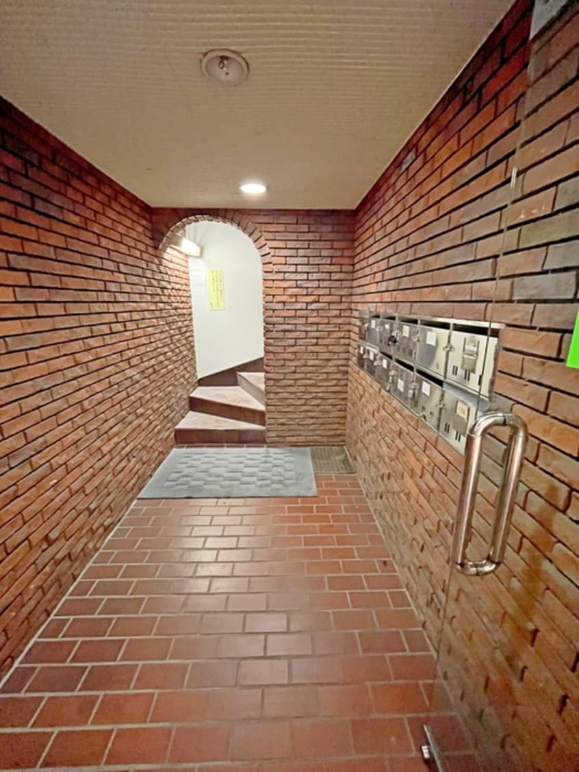 エントランス部分 東十条藤巻ビル