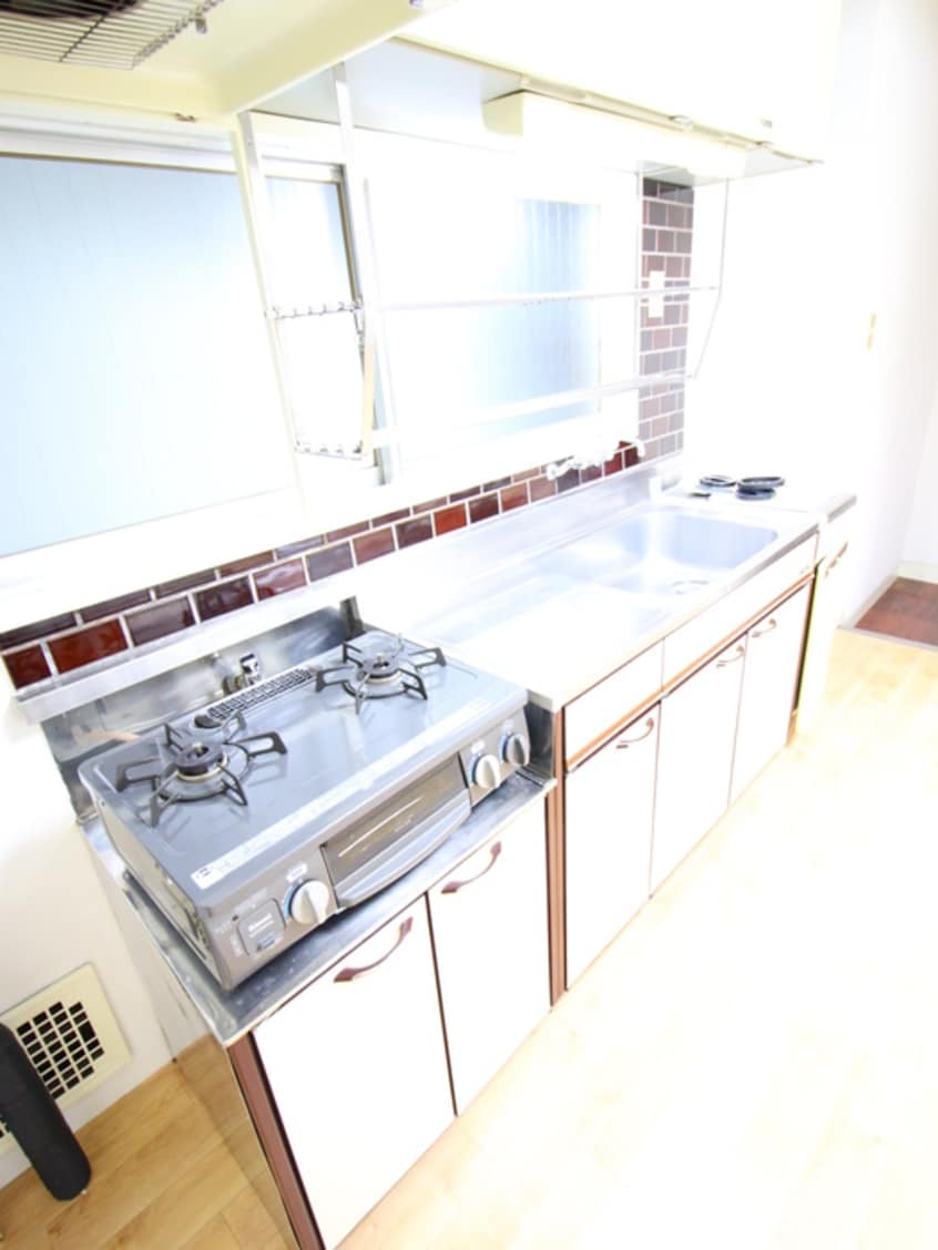 キッチン 東十条藤巻ビル