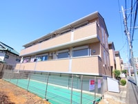 メゾンイーストC