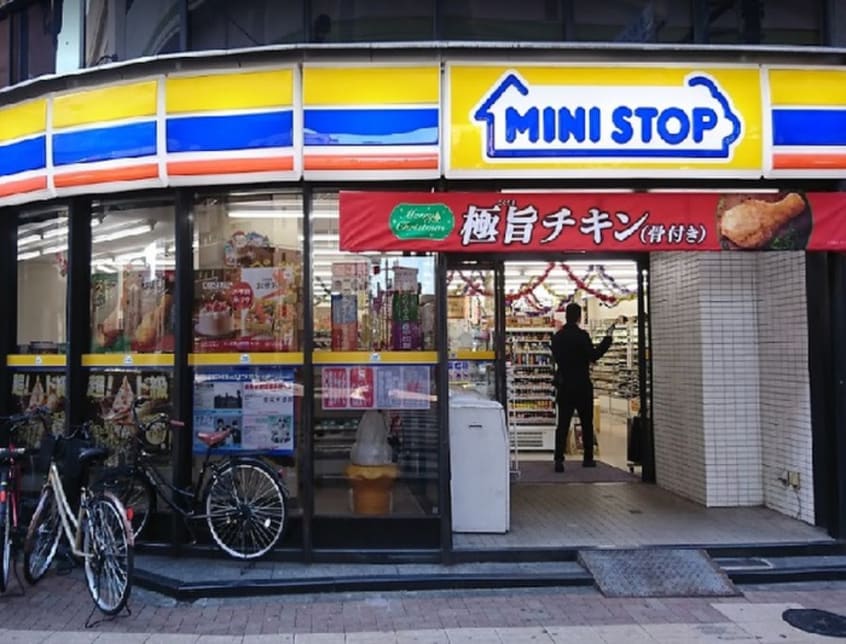 ミニストップ板橋中丸店(コンビニ)まで120m Ｆコ－ト池袋