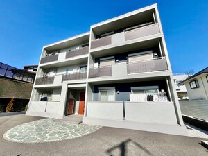 Ｌａｐｉｓ　Ｌａｚｕｌｉ