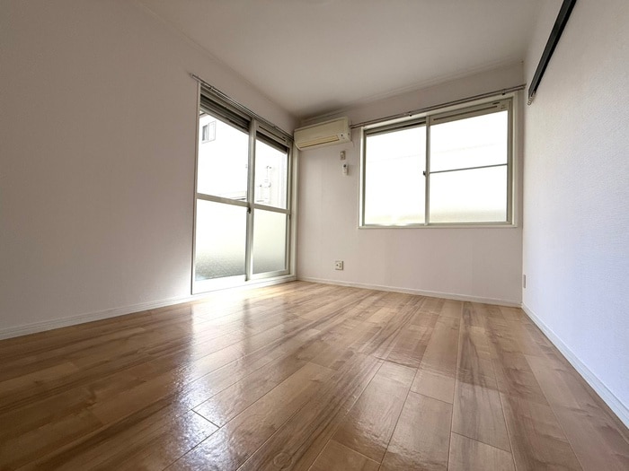 居室 メゾン・スズキ