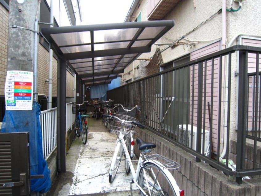 駐輪場 桜道コーポ