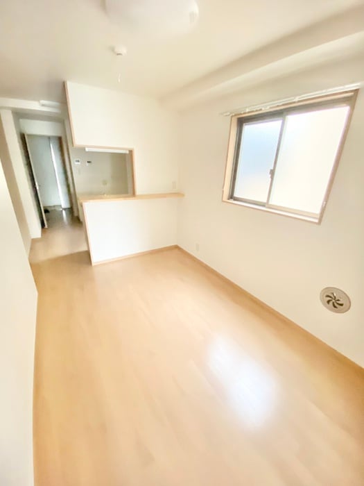 居室 ロイヤルシティニュ－神谷Ⅱ