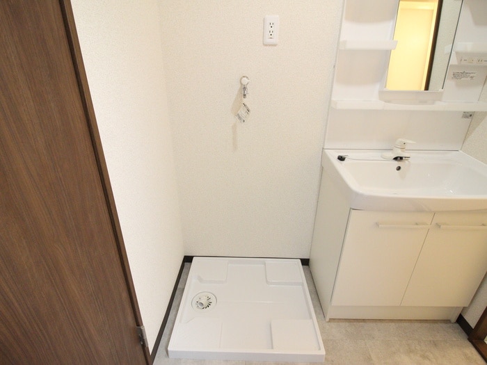 洗濯機置場 ハイツ草苑