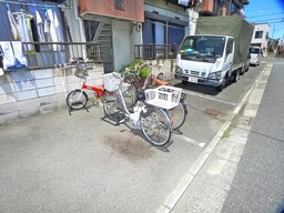 バイク置き場