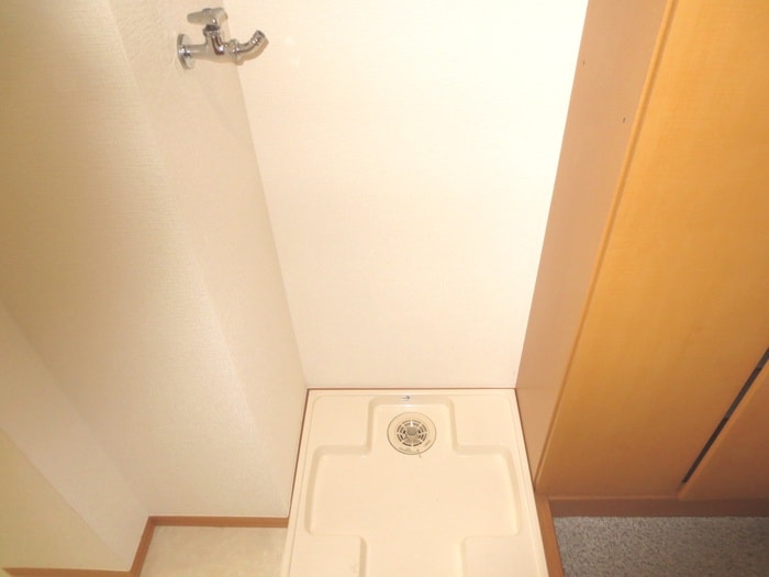 洗濯機置場 グランシャリオ