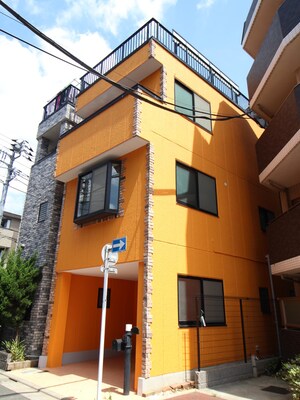 東新町一丁目貸家B号棟