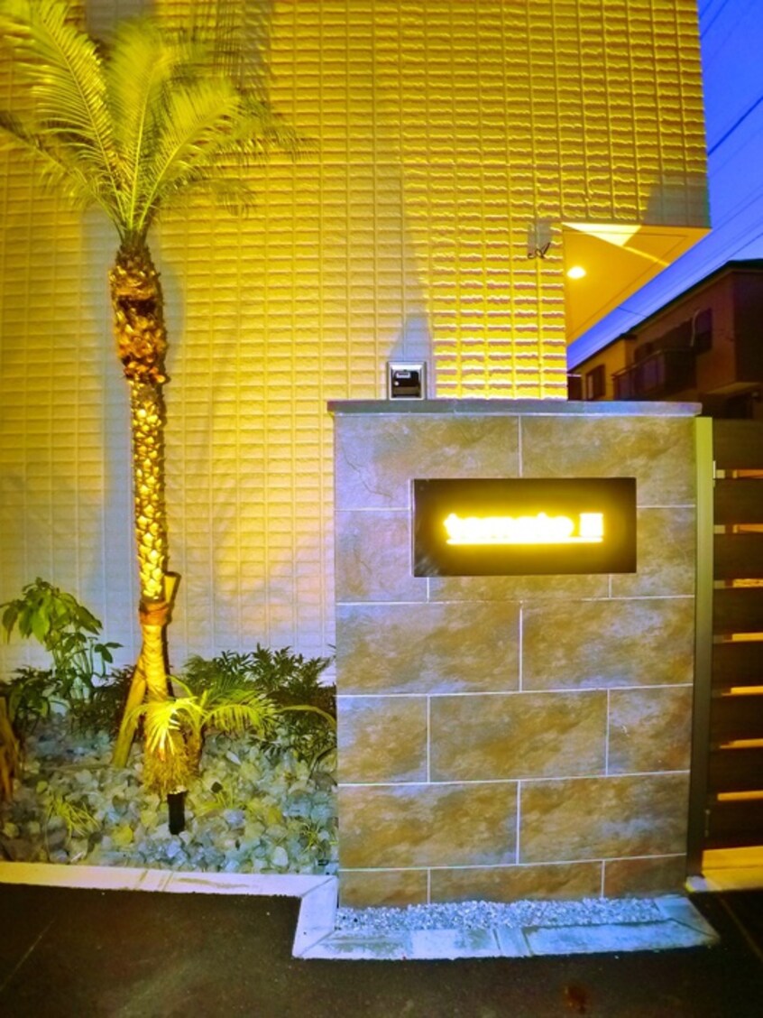 エントランス部分 ｔｏｍａｔｏⅢ　Ａ棟