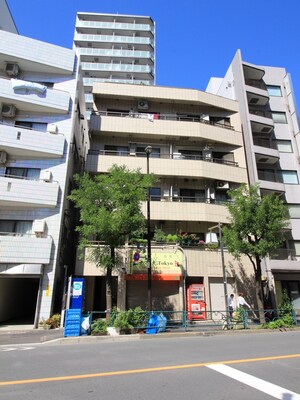 坂栄ビル