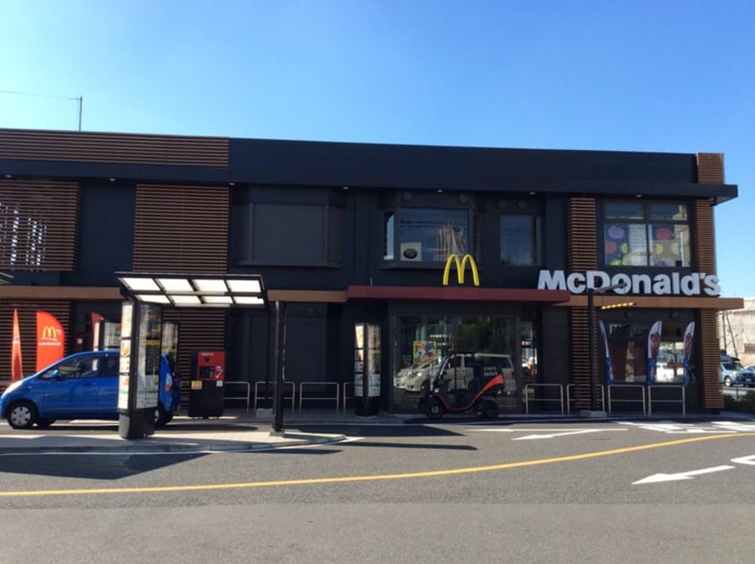 マクドナルド 246鷺沼店(ファストフード)まで359m オリヴィエ