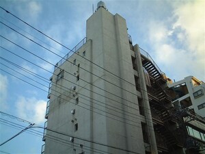 スヤマハイツ