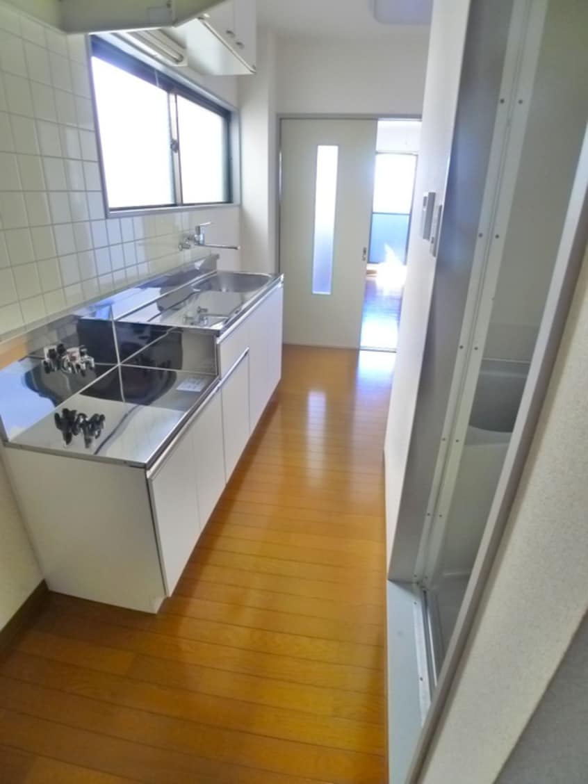 廊下 ユミナハイツ