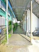 エントランス部分 ハイツ井上