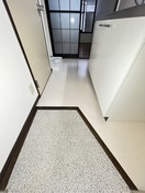 玄関 ハイツ井上