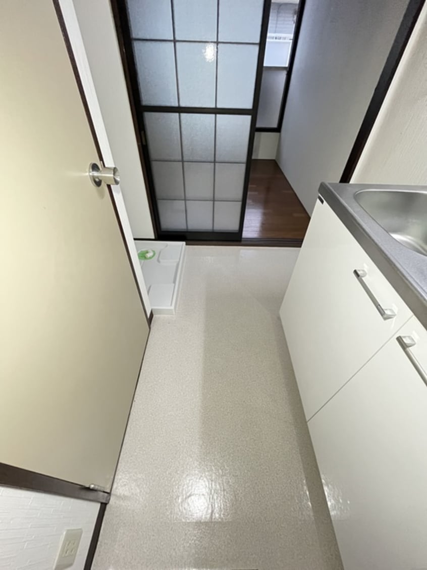 廊下 ハイツ井上