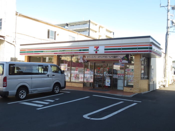 セブンイレブン横浜池辺町店(コンビニ)まで250m リヴァ－ジュ新横浜