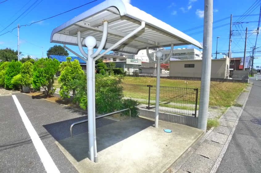 駐輪場 スウィート・ローズ・ハウスA