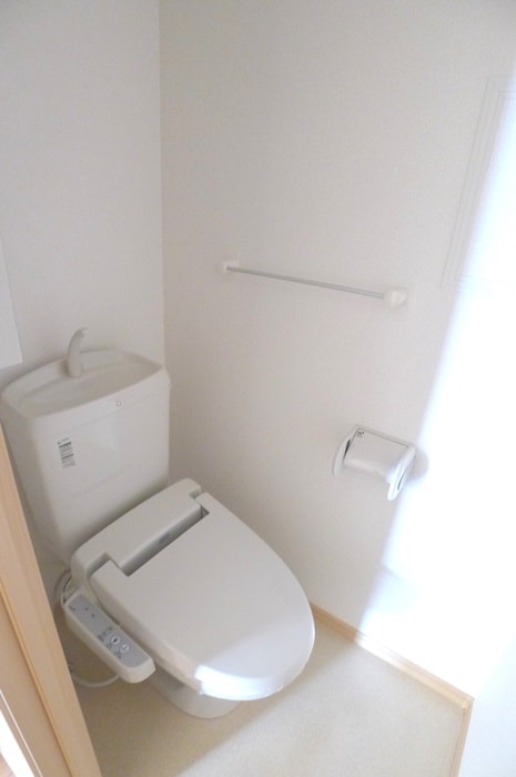 トイレ スウィート・ローズ・ハウスA