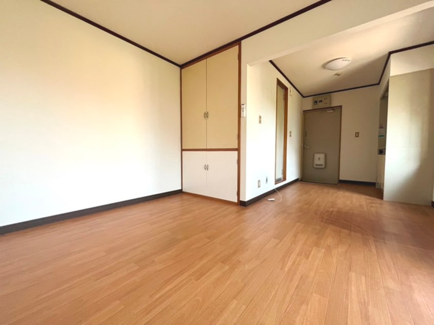 居室 エルムーントビサン