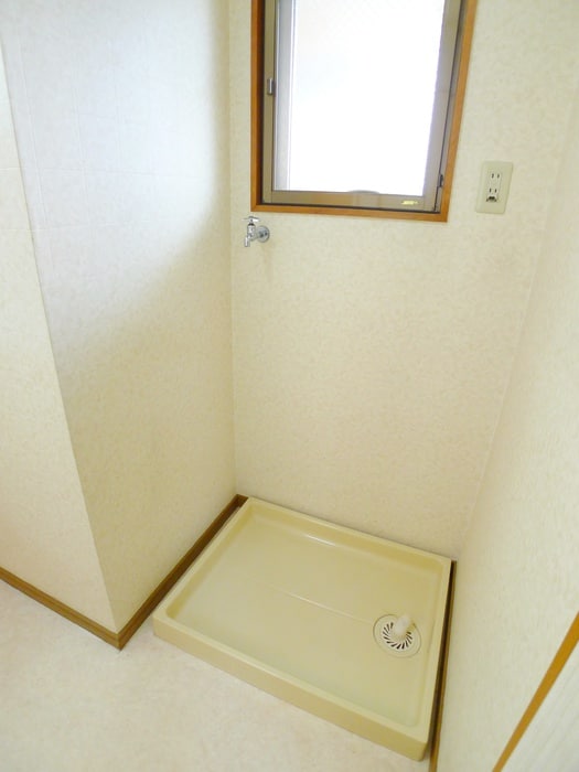 洗濯機置場 アシザワマンション